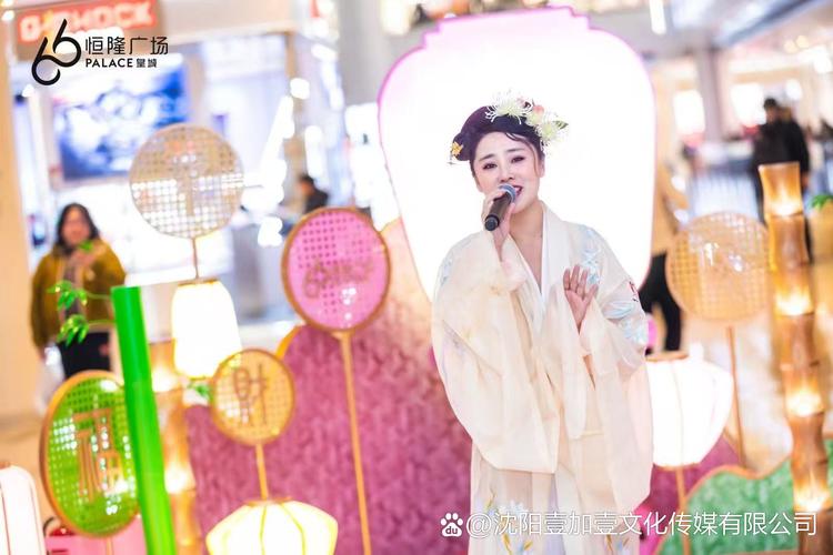 无论是商务会议,婚礼庆典还是展会活动,礼仪人员的形象与服务质量都